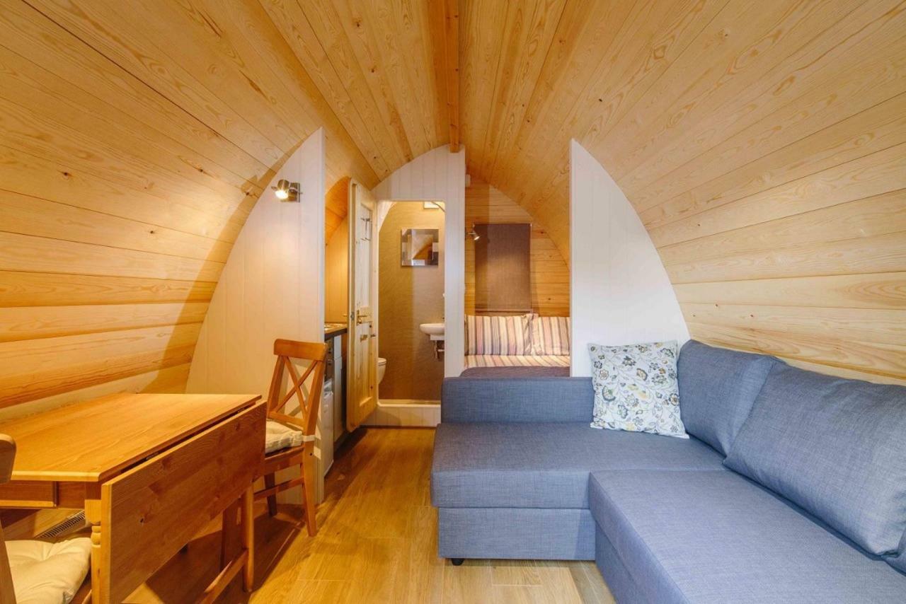 Buttercup Glamping Pod Hotel Cheltenham Luaran gambar