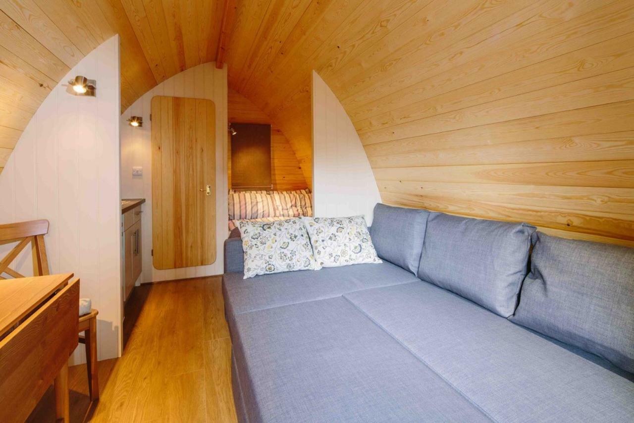 Buttercup Glamping Pod Hotel Cheltenham Luaran gambar